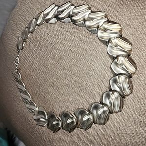 Nickel Finish Tone Collar Necklace